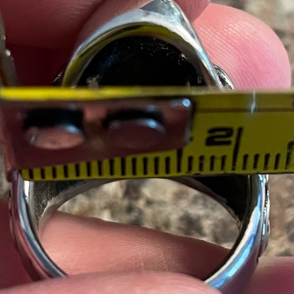 LARGE SILVER/CHROME STAINLESS STEEL TRIBAL SKULL FACE RING MENS SIZE 11 NICE 💀 - Picture 12 of 16